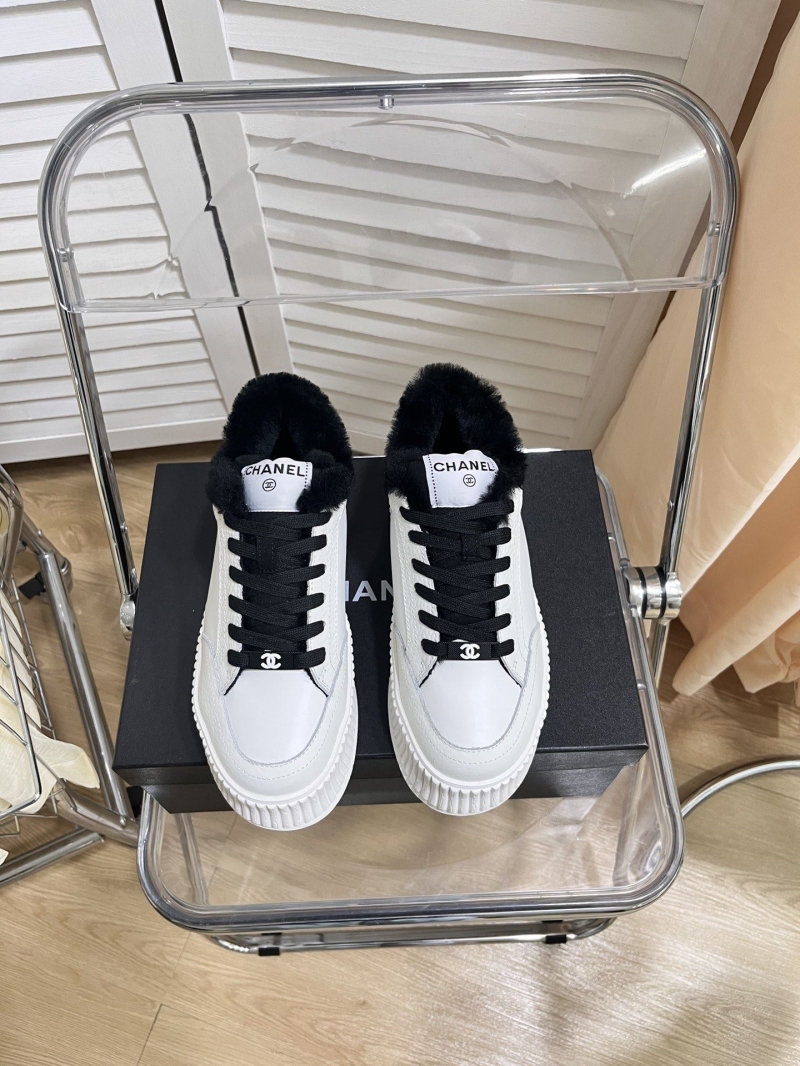 Ch**el sport shoes